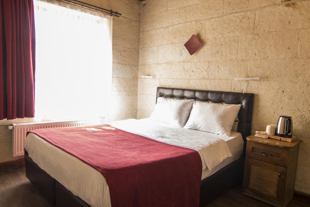 7 Oda Kapadokya Cave Hotel Юргюп Екстериор снимка