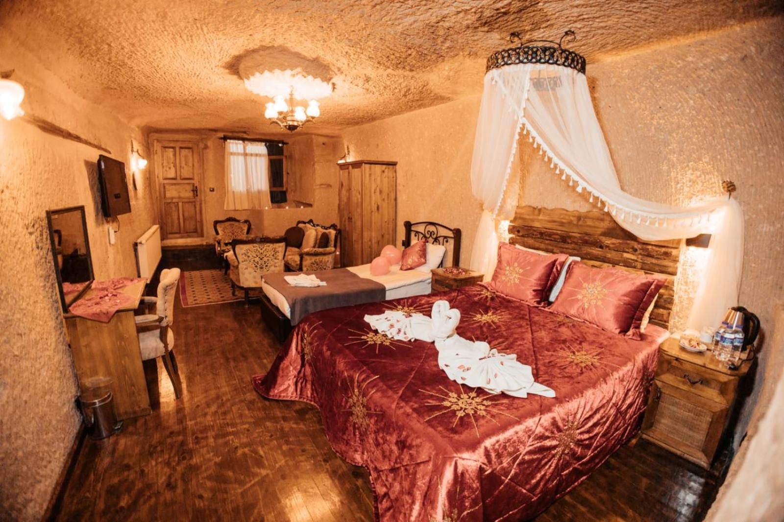 7 Oda Kapadokya Cave Hotel Юргюп Екстериор снимка