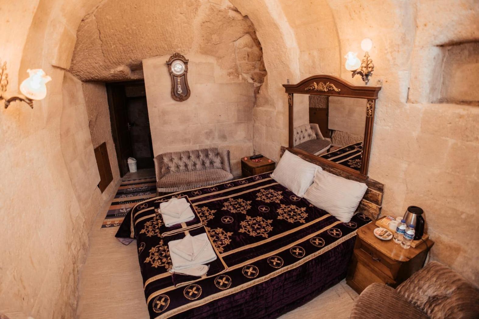 7 Oda Kapadokya Cave Hotel Юргюп Екстериор снимка