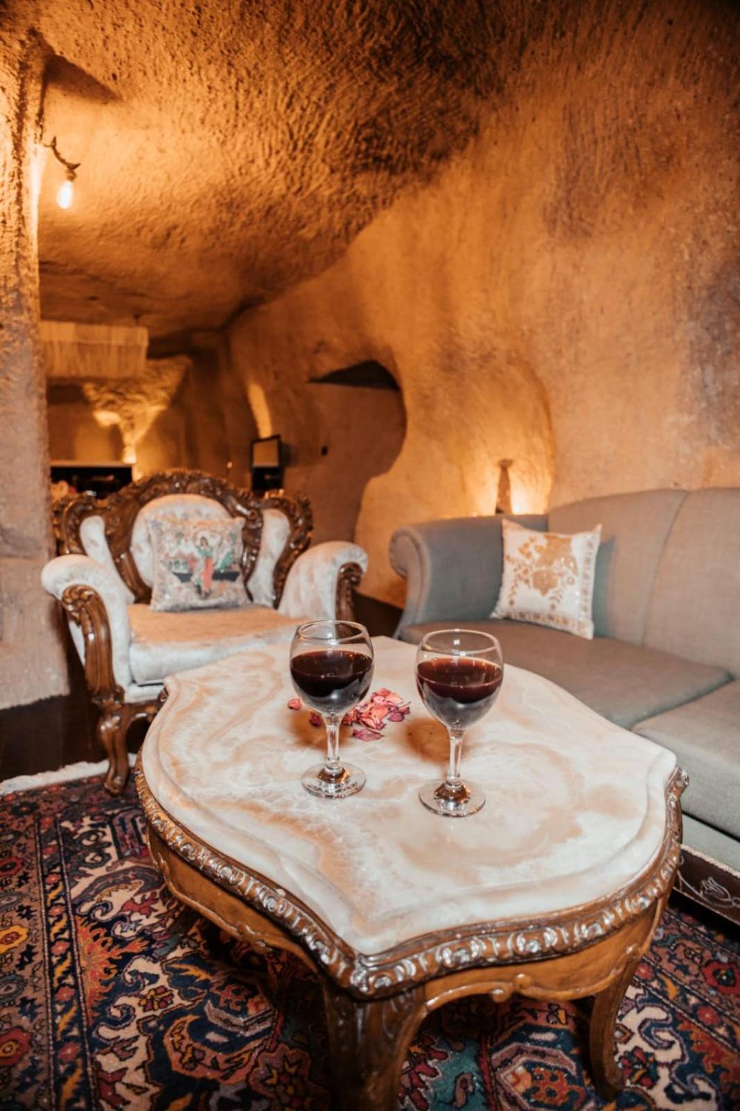 7 Oda Kapadokya Cave Hotel Юргюп Екстериор снимка
