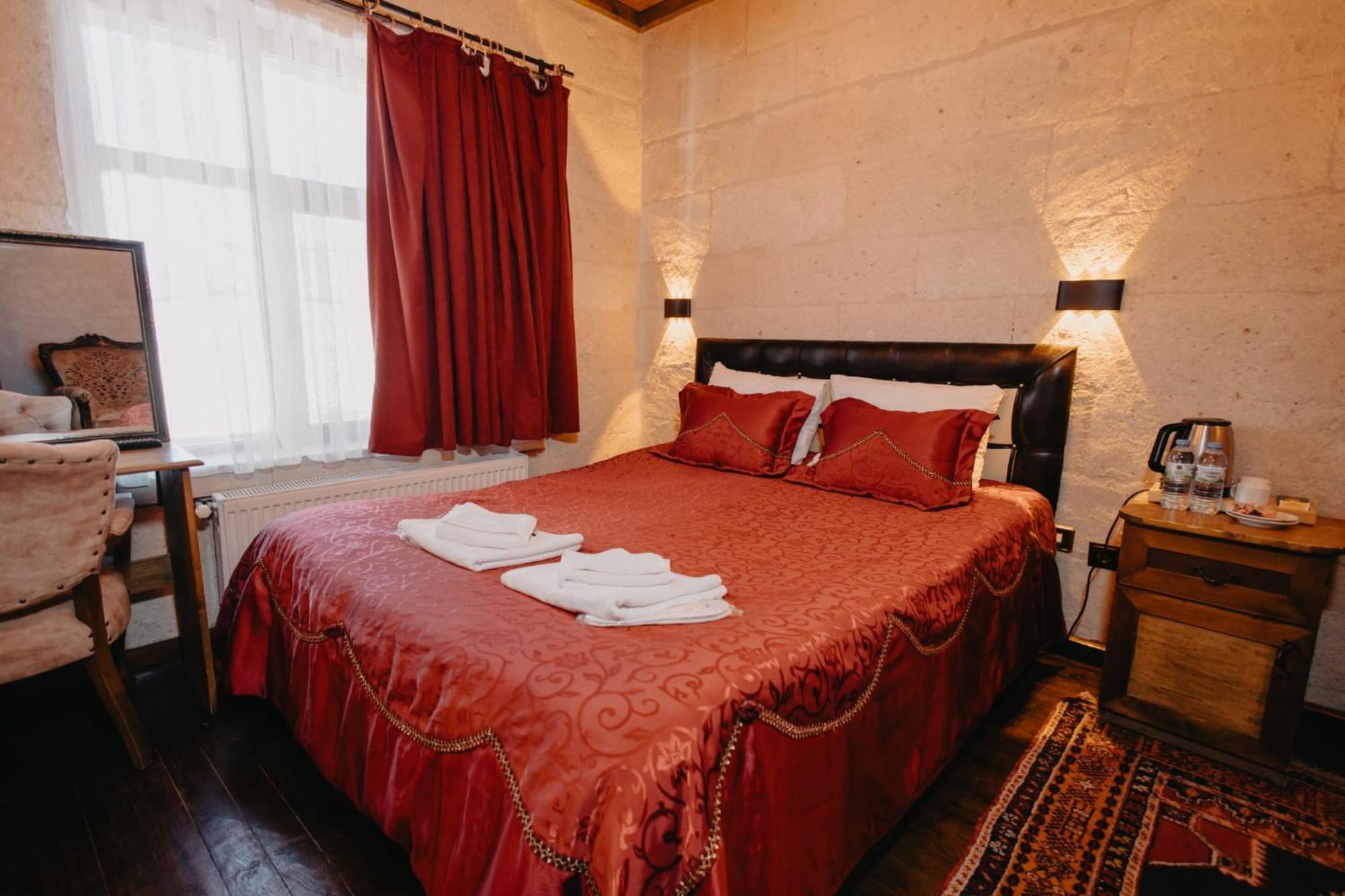 7 Oda Kapadokya Cave Hotel Юргюп Екстериор снимка